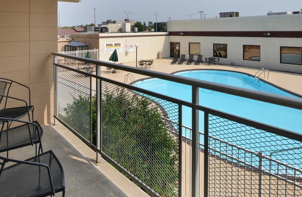 Americas Best Value Inn - Campus View Eau Claire Εξωτερικό φωτογραφία