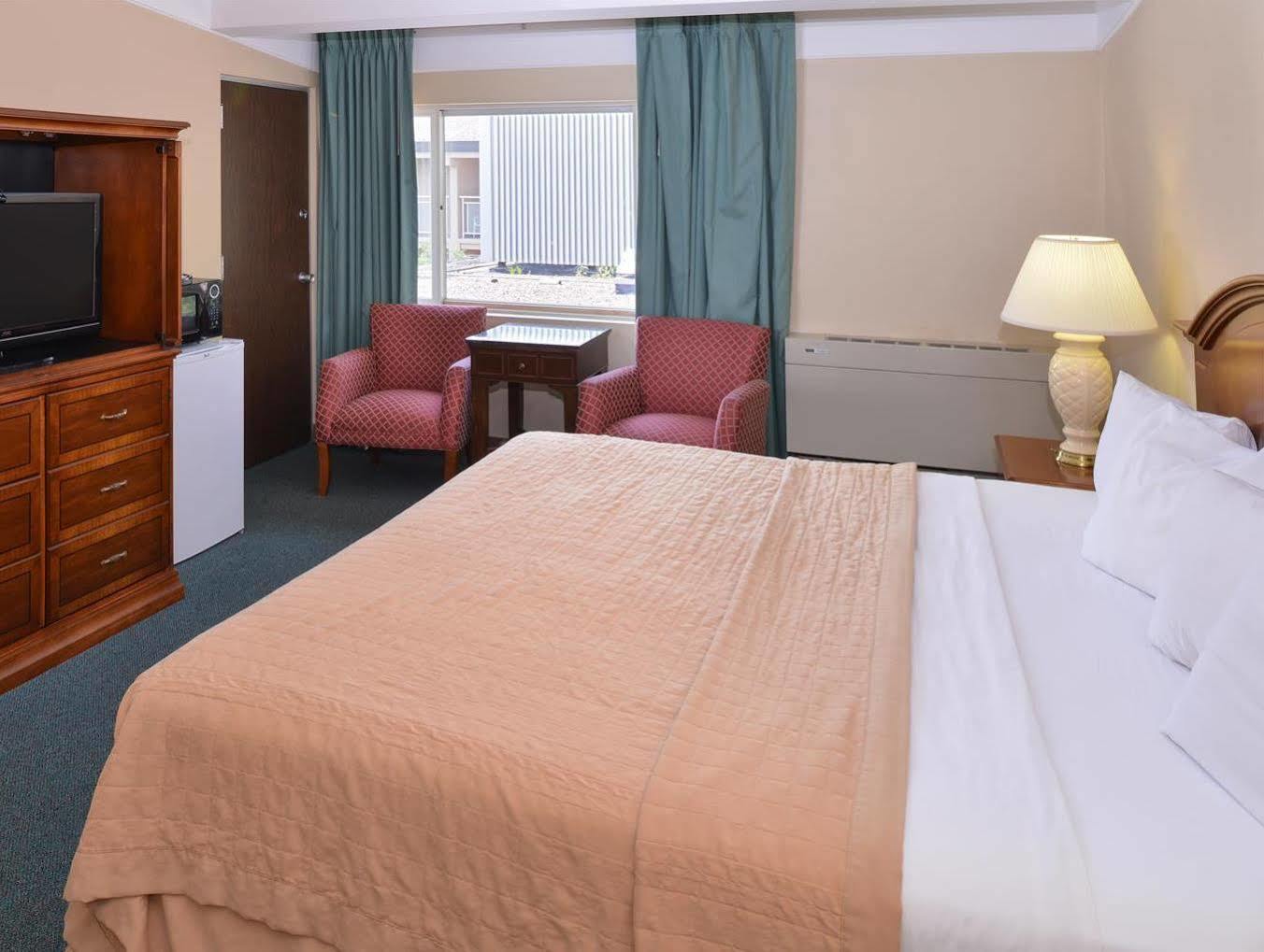 Americas Best Value Inn - Campus View Eau Claire Εξωτερικό φωτογραφία