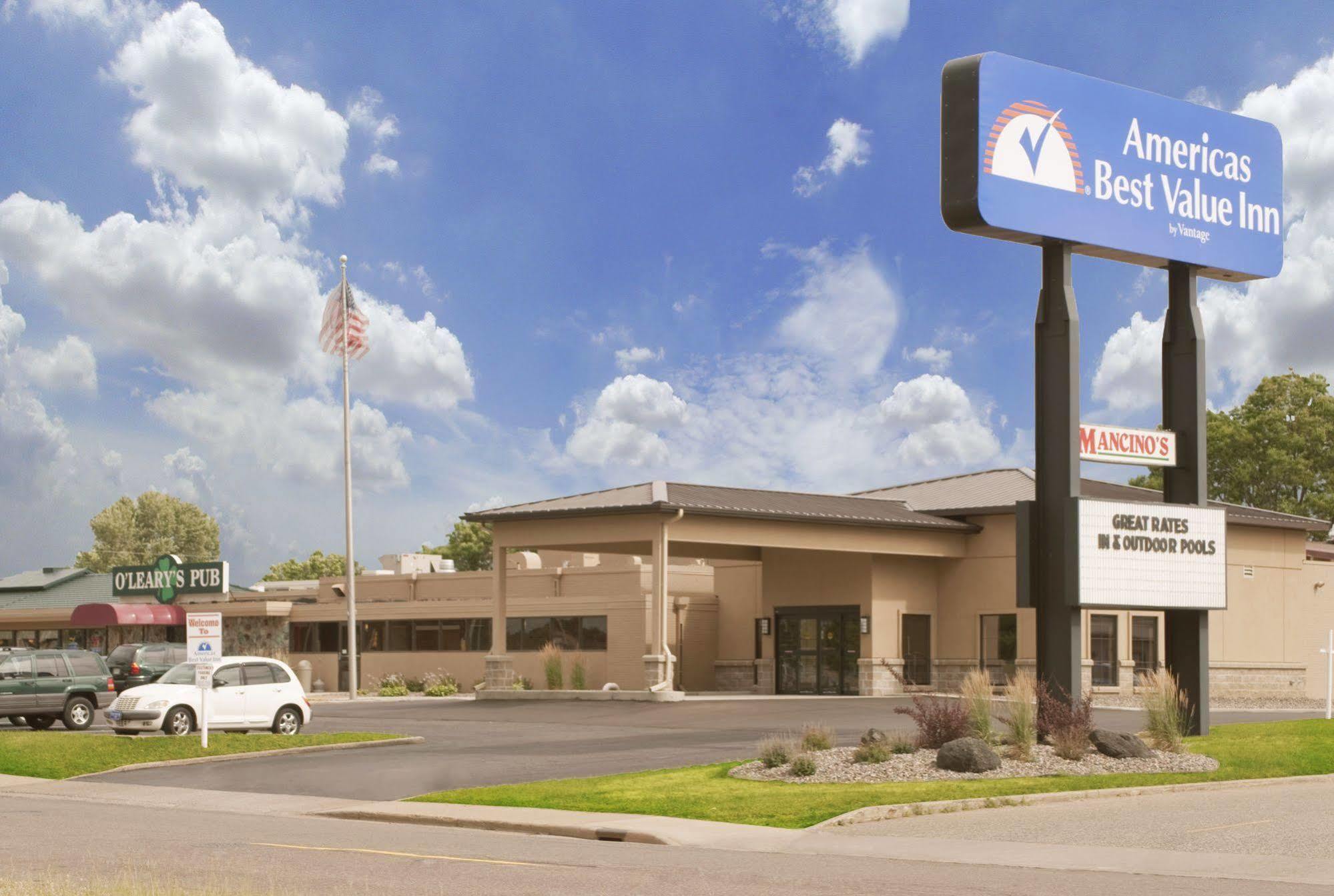 Americas Best Value Inn - Campus View Eau Claire Εξωτερικό φωτογραφία